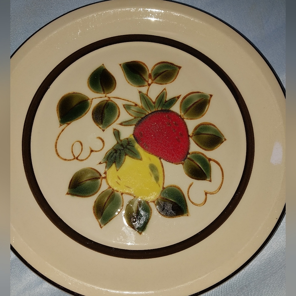 Vintage Sears Strawberries Plates set of 2